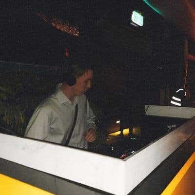 Profile image of U4ER