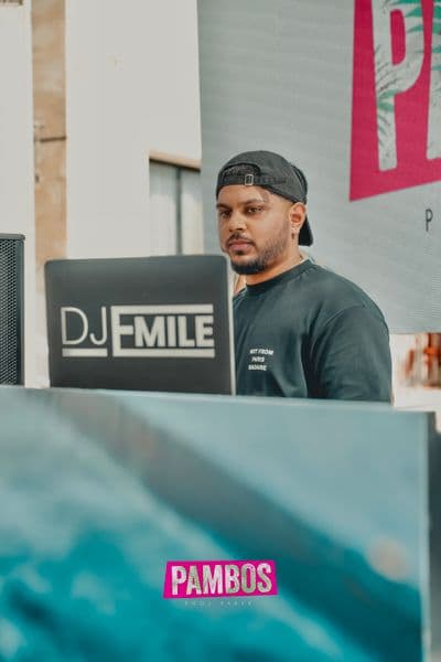 Profile image of DJ Emile