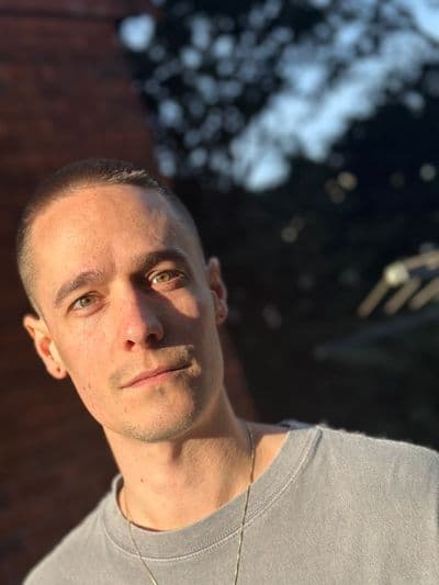 Profile image of Avé Pes