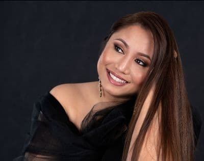 Profile image of Stephanie Lazaro