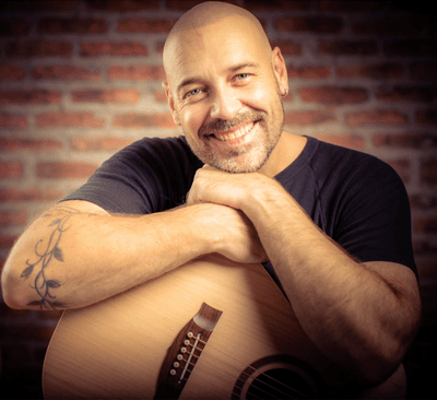 Profile image of The Dinner Singer