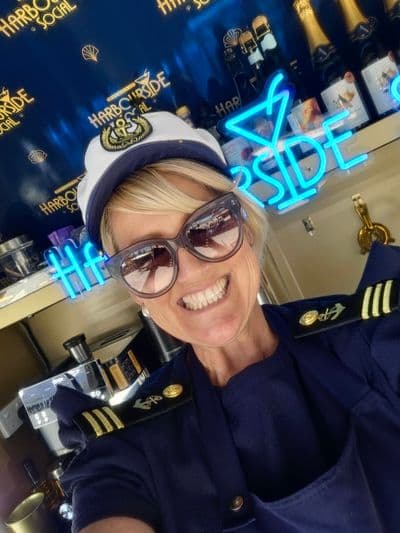 Profile image of Captain Nikki SPARKLES