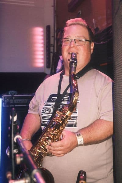 Profile image of Wes