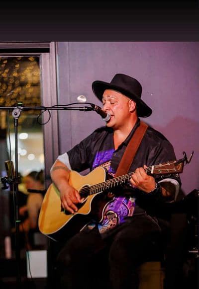 Profile image of Lefty Loosey*