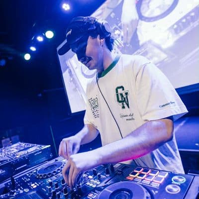 Profile image of DJ Sully