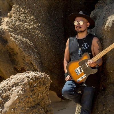 Profile image of Dave Javier
