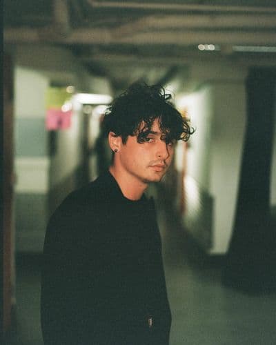 Profile image of Kam Henschke (W)