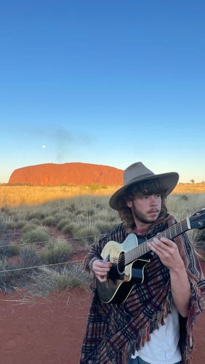 Profile image of Harry Tompsett