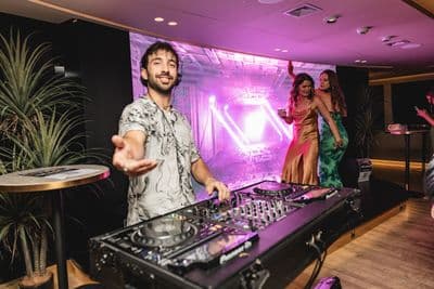 Profile image of LoudLodge