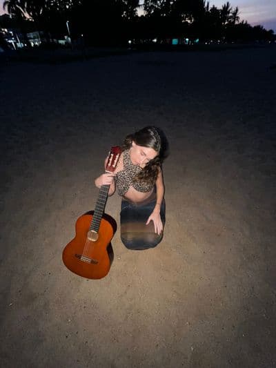 Profile image of KIMMI.