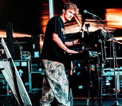 Profile image of DJ/Sax Henry (W)