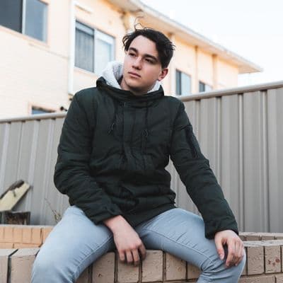 Profile image of Harrison Hoven