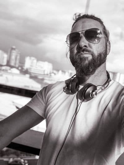 Profile image of DJOllieJ