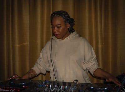 Profile image of Janelle Wynter