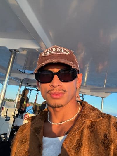 Profile image of Arthur Lariosa