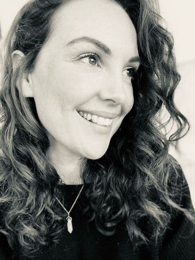 Profile image of Laura Brooker