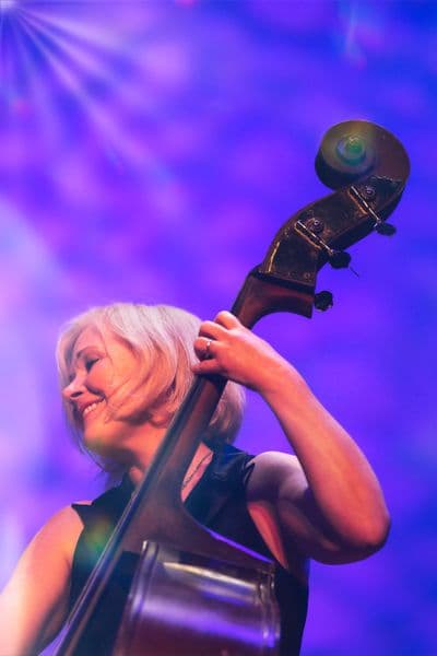 Profile image of Nicki Parrott
