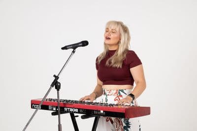Profile image of Elly Rydge