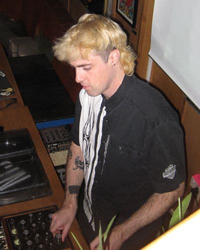 Profile image of CRJDOS