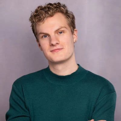 Profile image of Alex Thompson