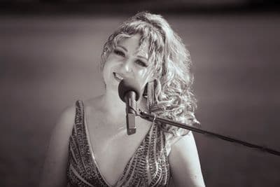 Profile image of Kirsty Louise Duo