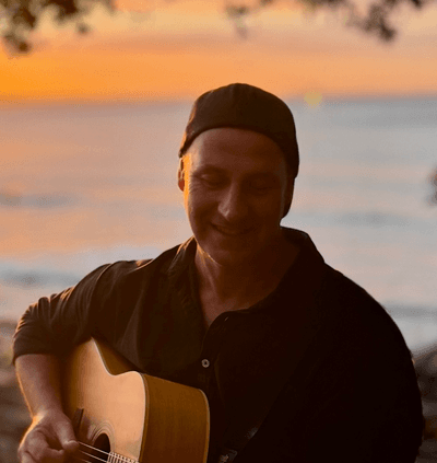 Profile image of Az Kerwin Live