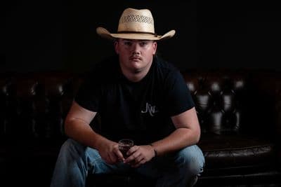 Profile image of Jordi Woods