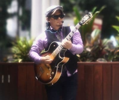 Profile image of Brandon Lee Jazz Guitar One Person Band