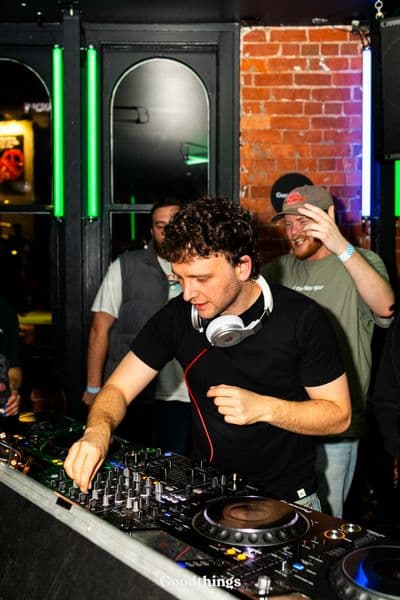 Profile image of Champagne Bobbie