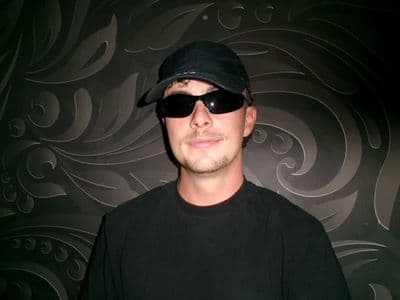Profile image of Dylan Hall (S-LINE)