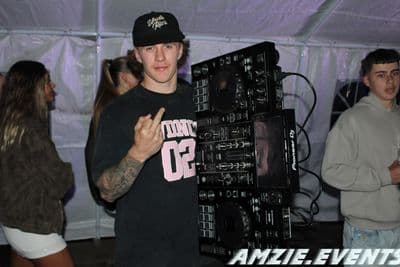 Profile image of amzie