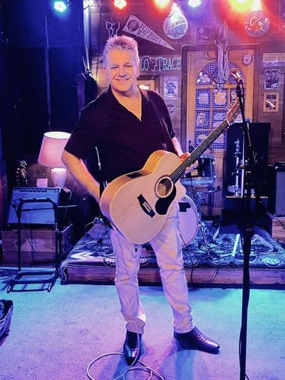 Profile image of Wayne Glasson
