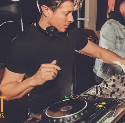 Profile image of Jay Paul