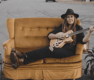 Profile image of Trilla (via Pink Zinc Entertainment)