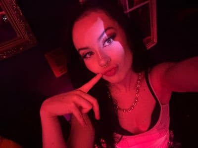 Profile image of Ruby-Rae