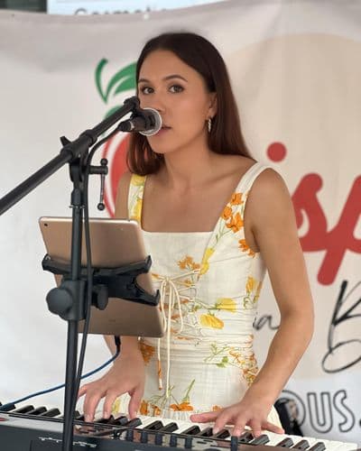 Profile image of Annie Lumley (W)