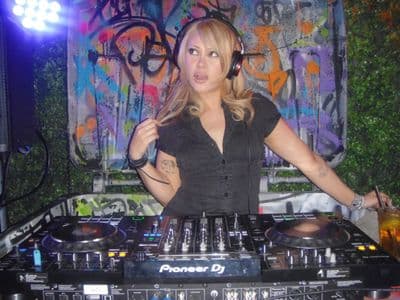 Profile image of Calmell