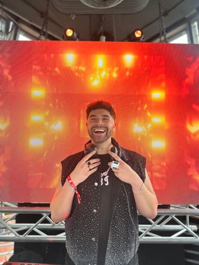 Profile image of STEVEN JAMES