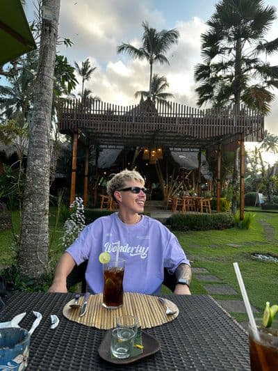 Profile image of Leebay