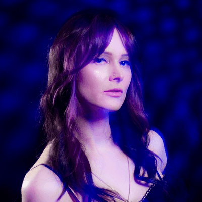 Profile image of Faye-hole