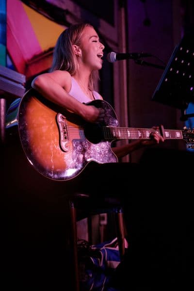 Profile image of Nadine Downeu