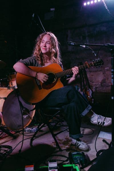 Profile image of Becca Hunter