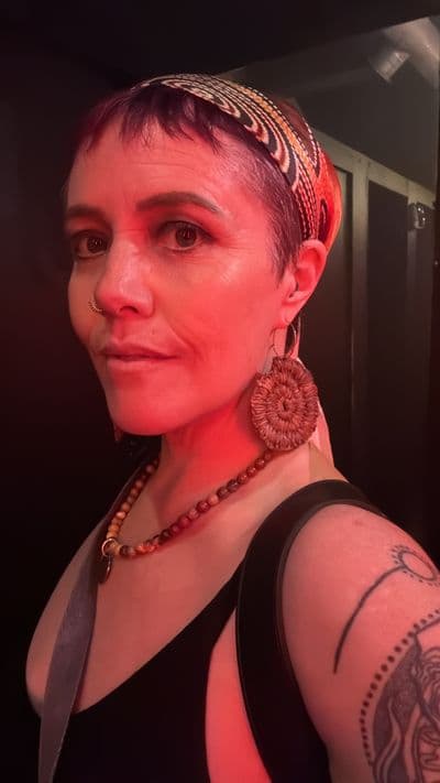 Profile image of Laura Sterling