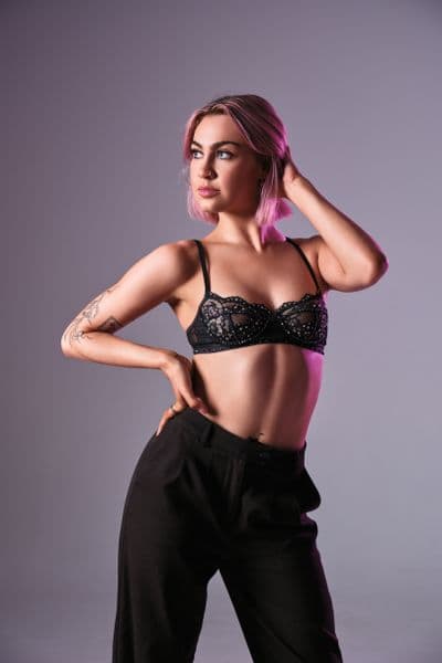 Profile image of Ella August
