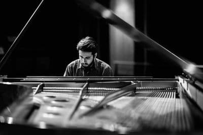 Profile image of Sean Valenzuela