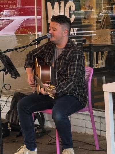 Profile image of Joshua Daniel