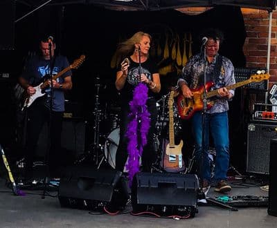 Profile image of Marriah and the Scarlet Joes