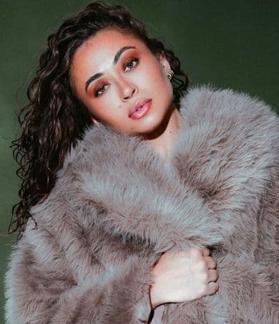 Profile image of Shenae White