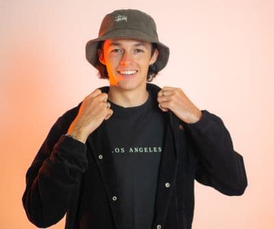 Profile image of Phyn