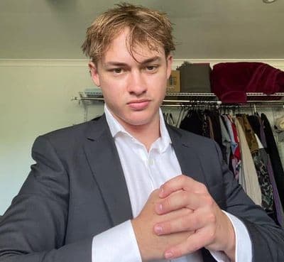 Profile image of Dylan G - EC